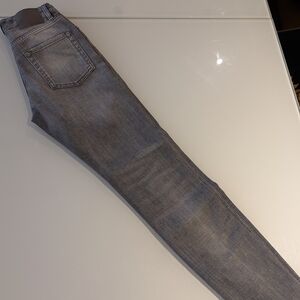 6397 Women's Gray Straight Leg Jeans